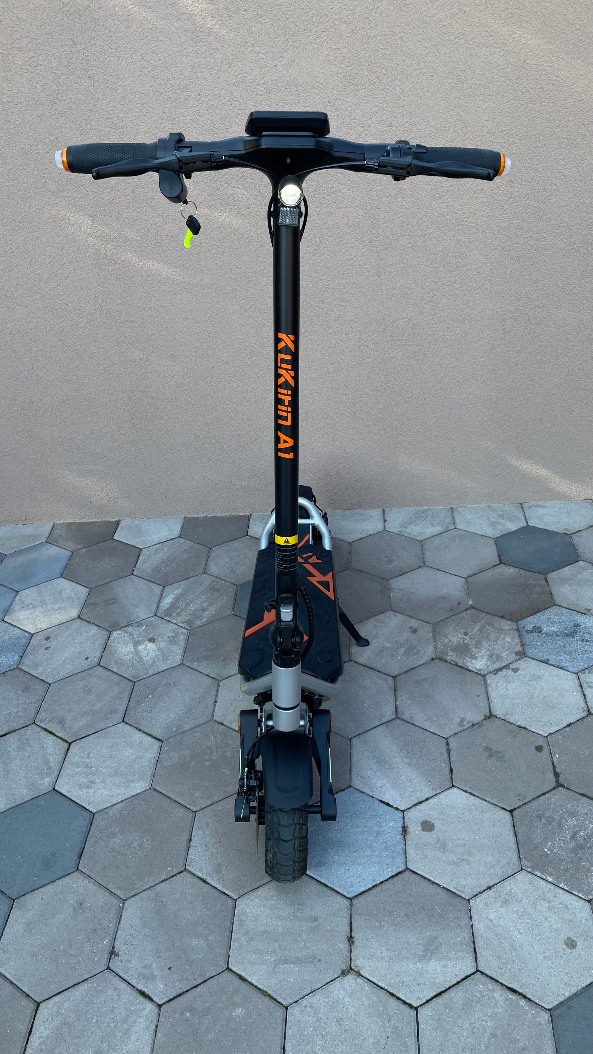 Használt KuKirin A1 elektromos roller (Újszerű állapot)