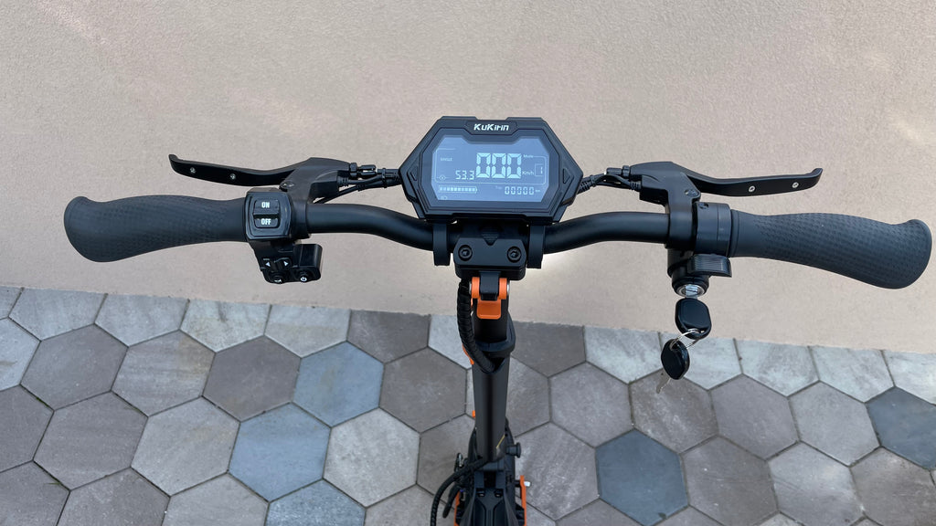 Használt KuKirin G2 MAX elektromos roller (Kiváló állapot)