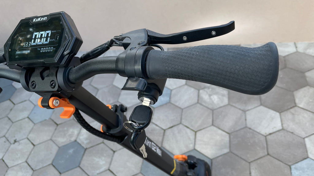 Használt KuKirin G2 MAX elektromos roller (Kiváló állapot)