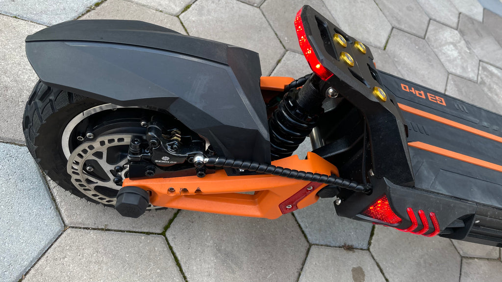 Használt KuKirin G3 PRO elektromos roller (Kiváló állapot)