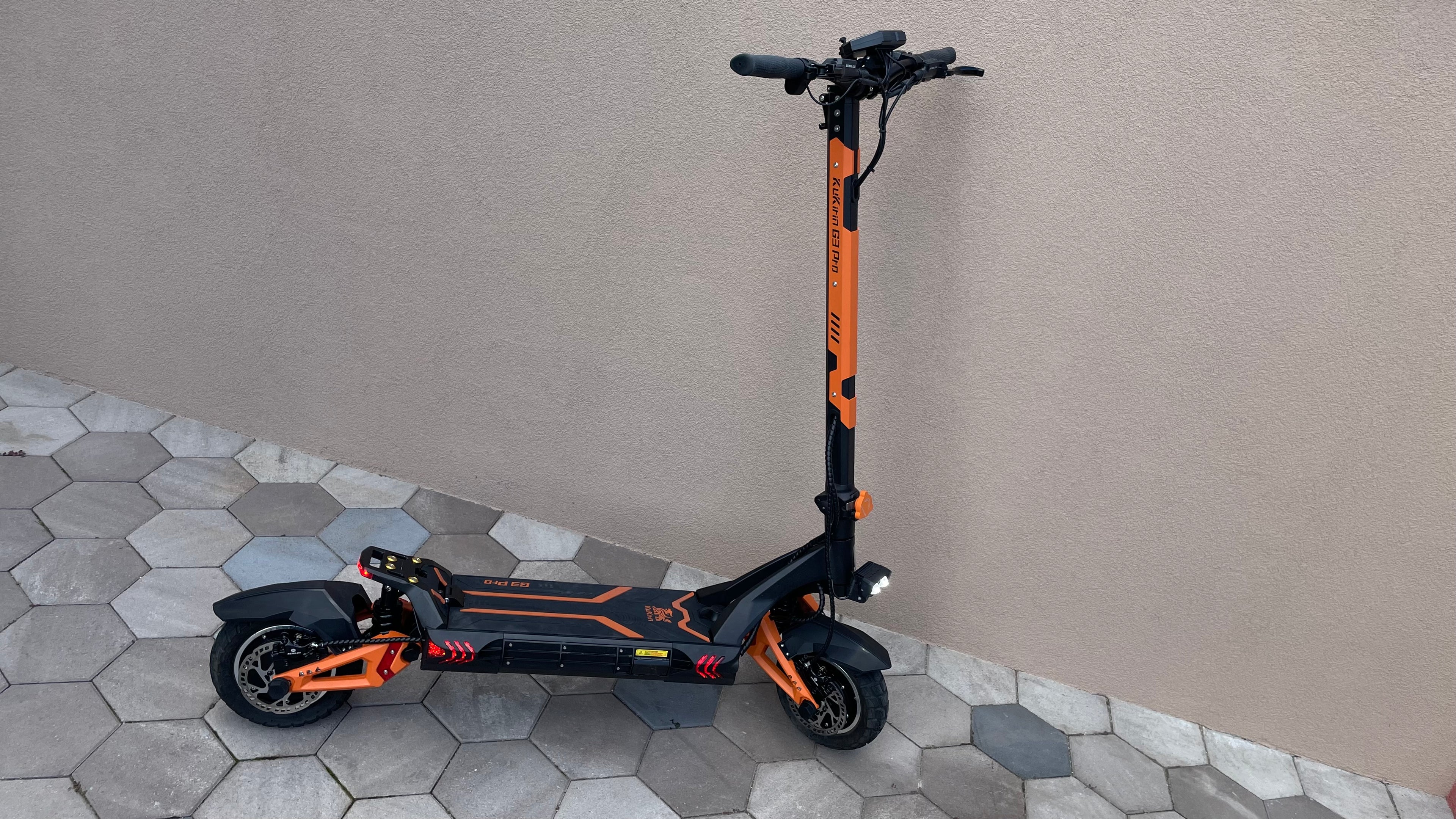 Használt KuKirin G3 PRO elektromos roller (Kiváló állapot)
